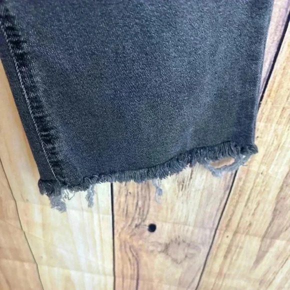 BDG Urban Outfitters Kick Flare High-Rise Crop Raw Hem Washed Out Black Size 29 - Picture 3 of 6